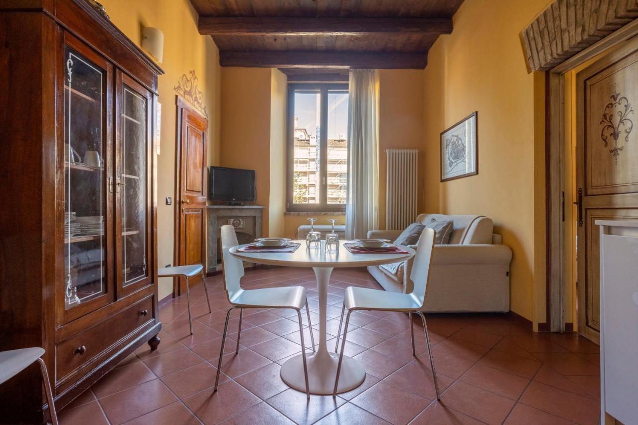 Casa Duchesse Al Castello Apartment Ферара Екстериор снимка